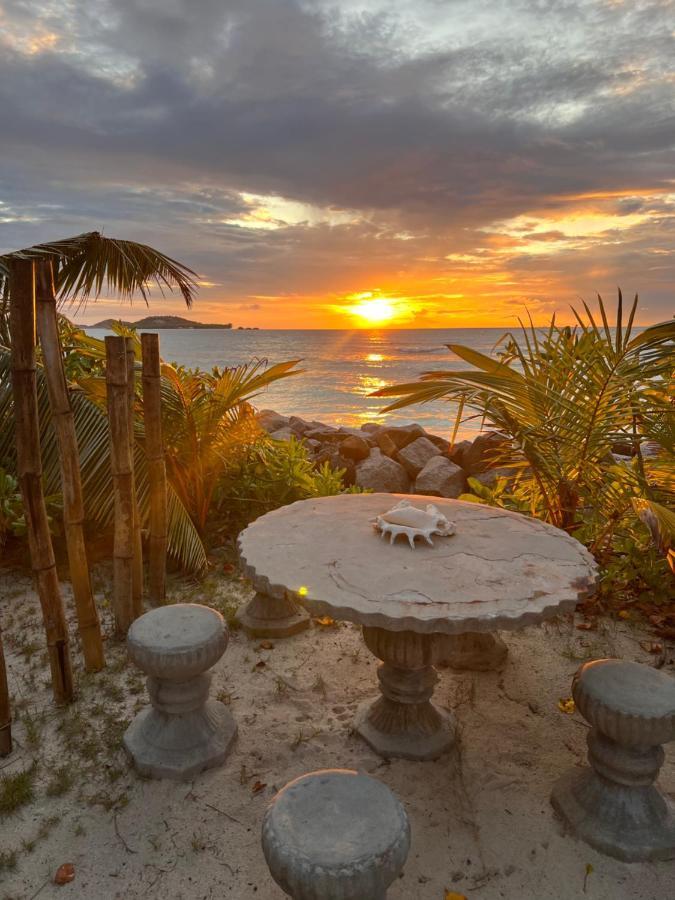 Sunset Cove Villa Гранд-Анс Экстерьер фото